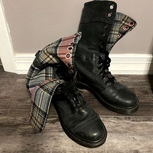 Dr Marten boots, plaid interior Ladies size 8 EUC